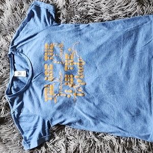 Daisy Rae light blue/grey tee
